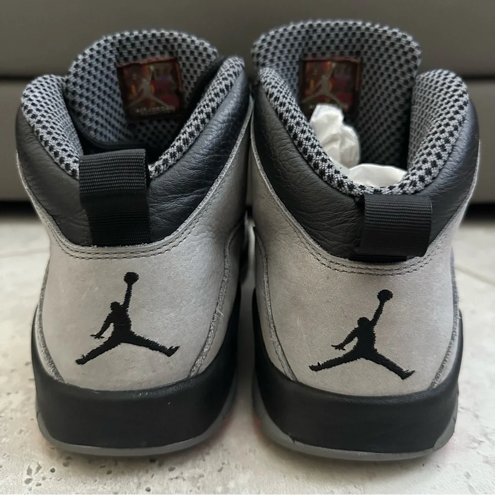 Jordan 10 Retro Sneaker Size 11.5 Men